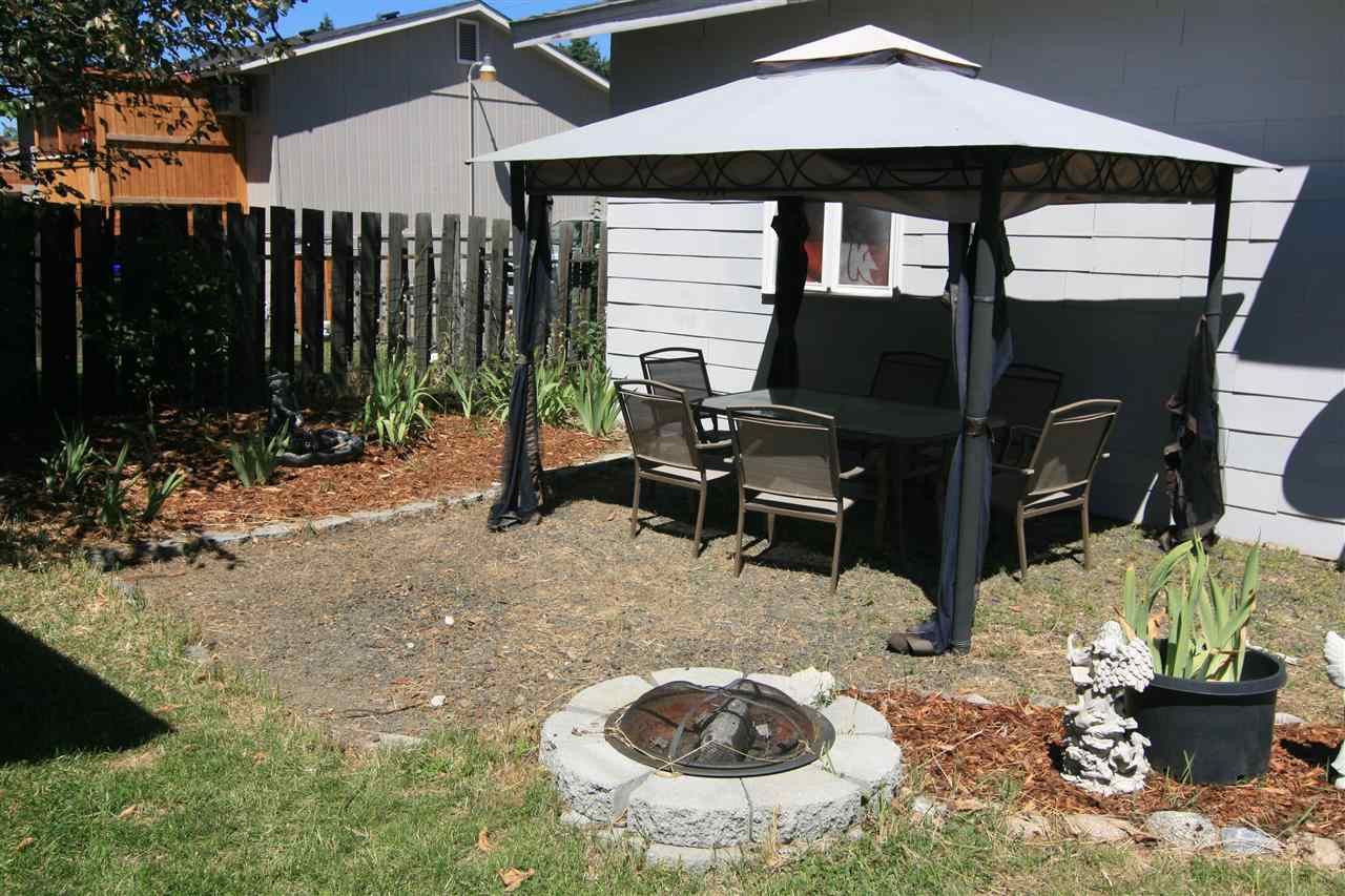 13720 E 16th Ave - Photo 12