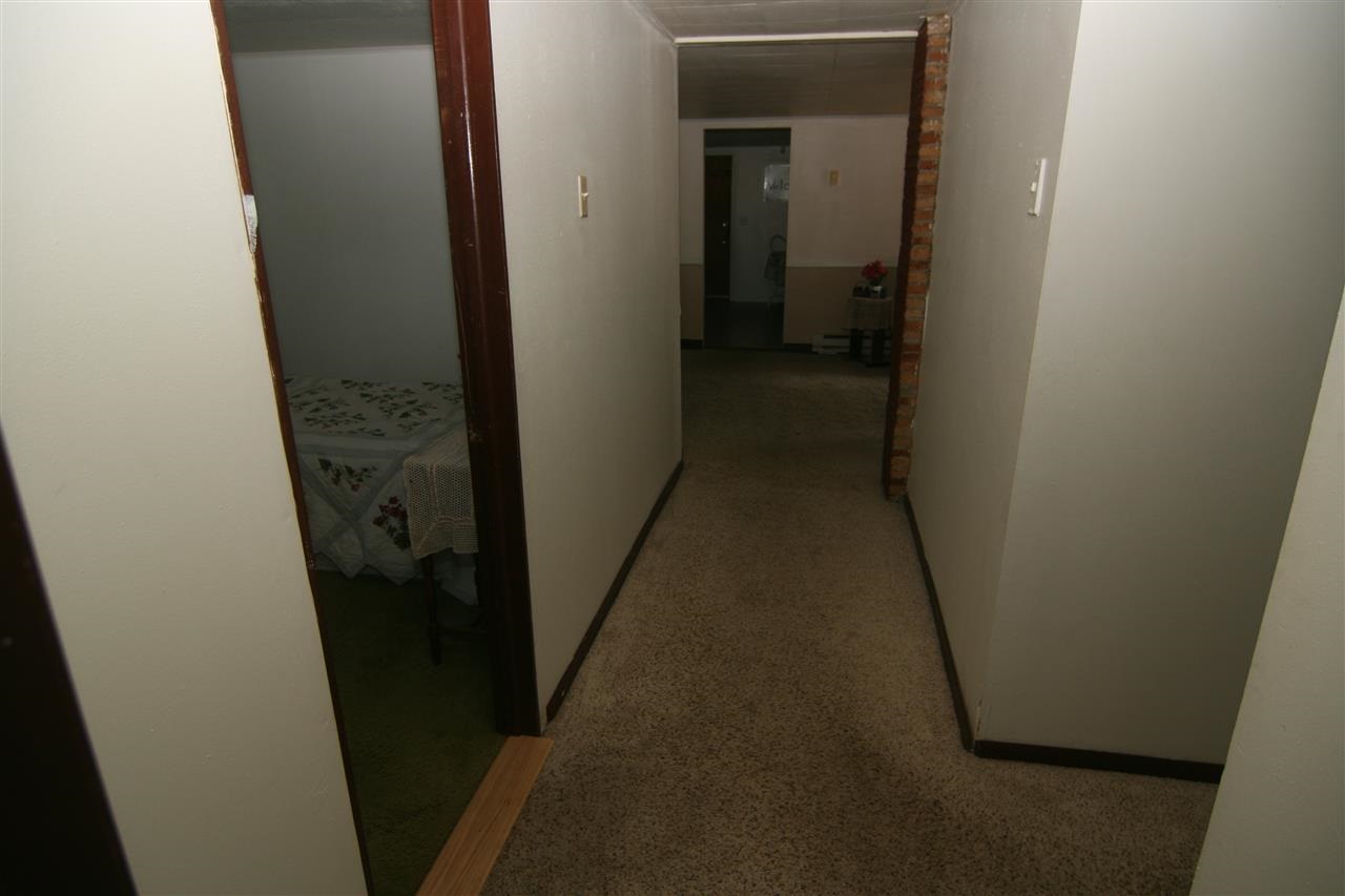 13720 E 16th Ave - Photo 9