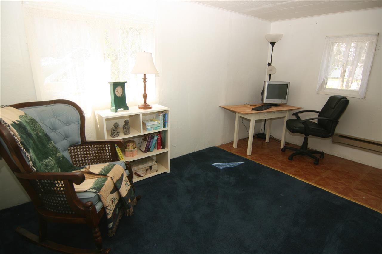 13720 E 16th Ave - Photo 10