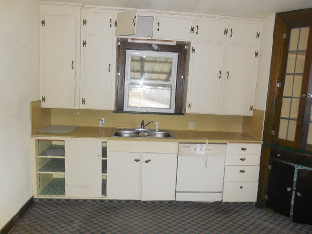 3098 5th Ave - Photo 7