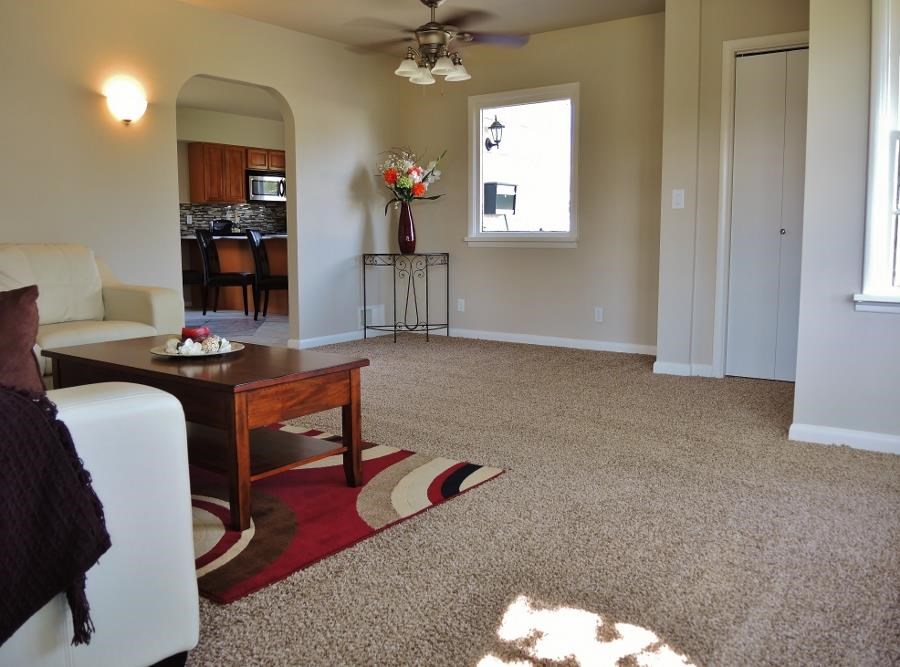 1307 E Broad Ave - Photo 3
