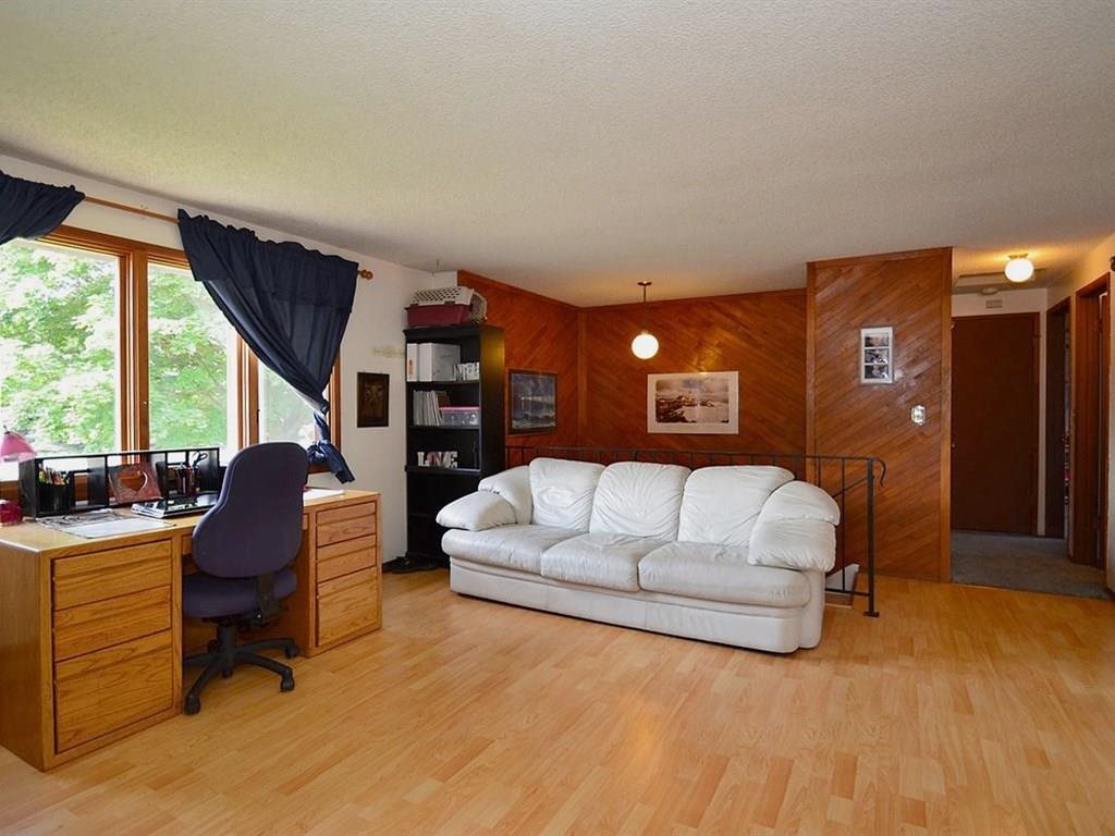 26905 E Eastland Ave - Photo 3