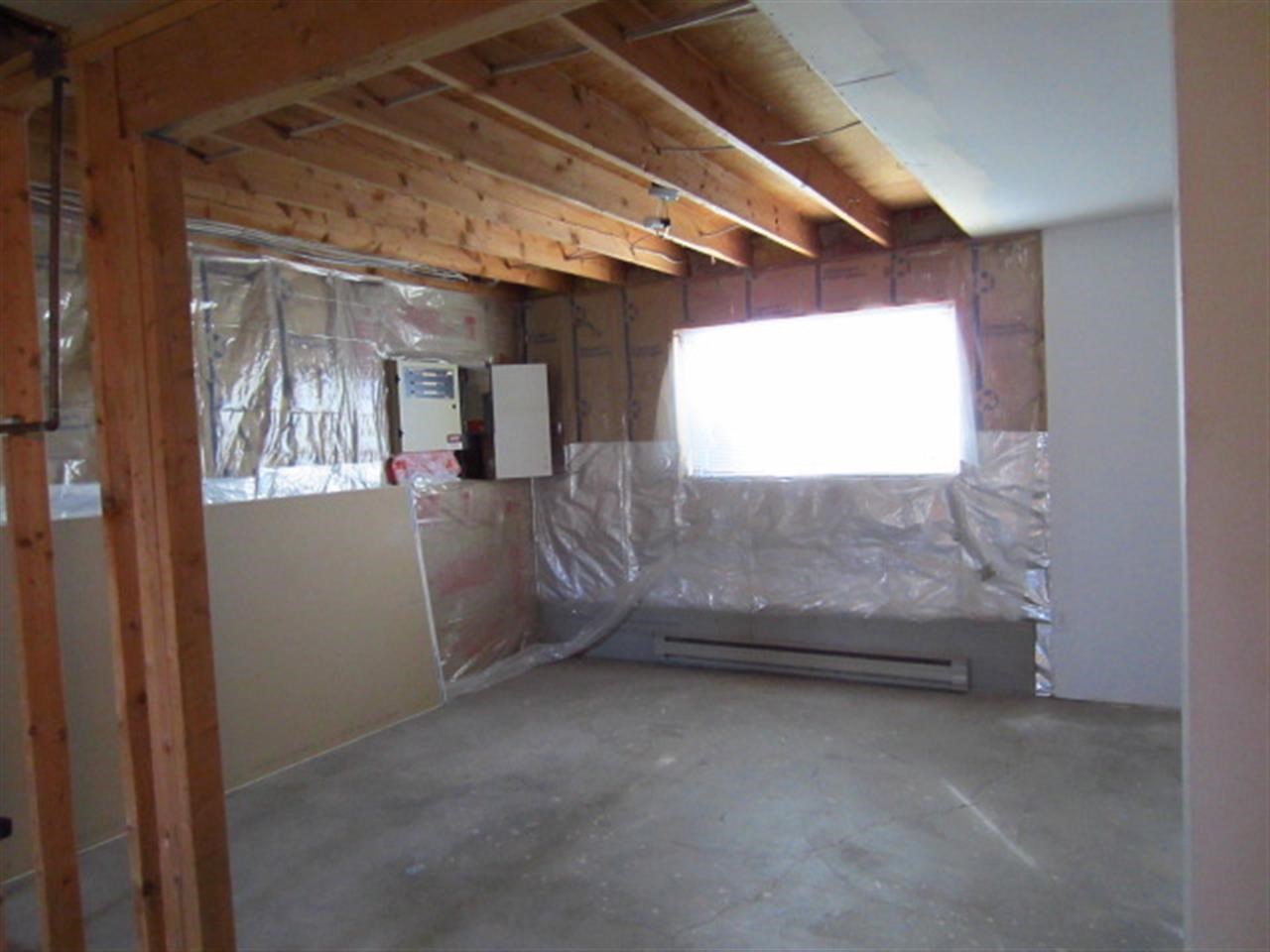 13923 E Broadway Ave - Photo 8