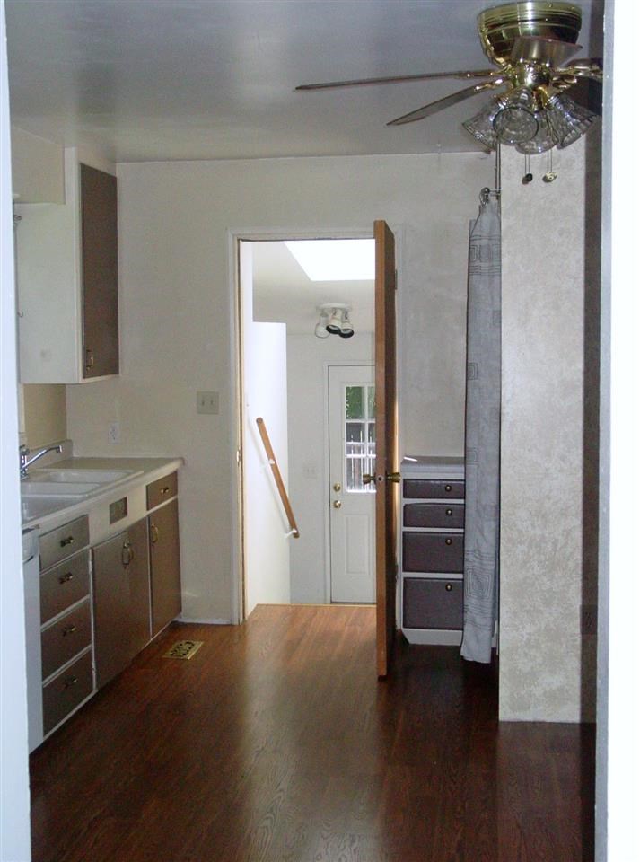 334 S Cedar St - Photo 15