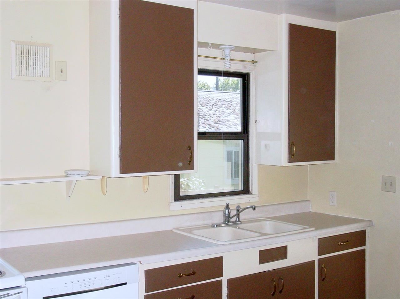 334 S Cedar St - Photo 7