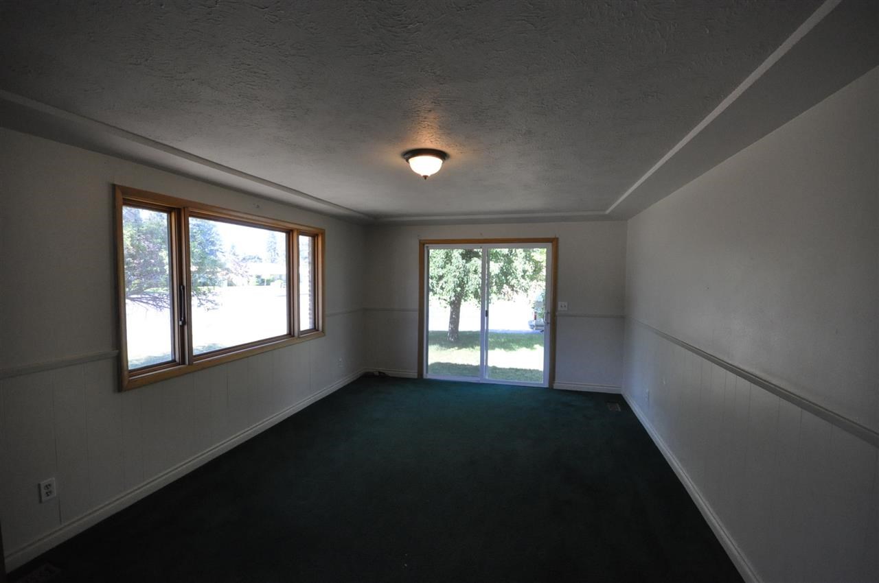 8812 N COUNTRY HOMES Blvd - Photo 11
