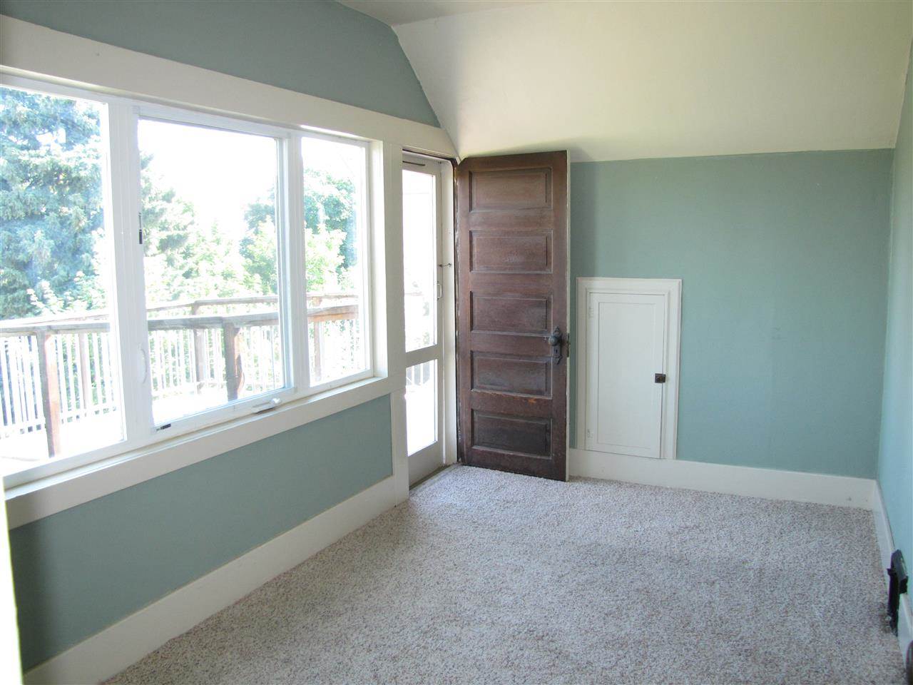 703 E 8th Ave - Photo 17