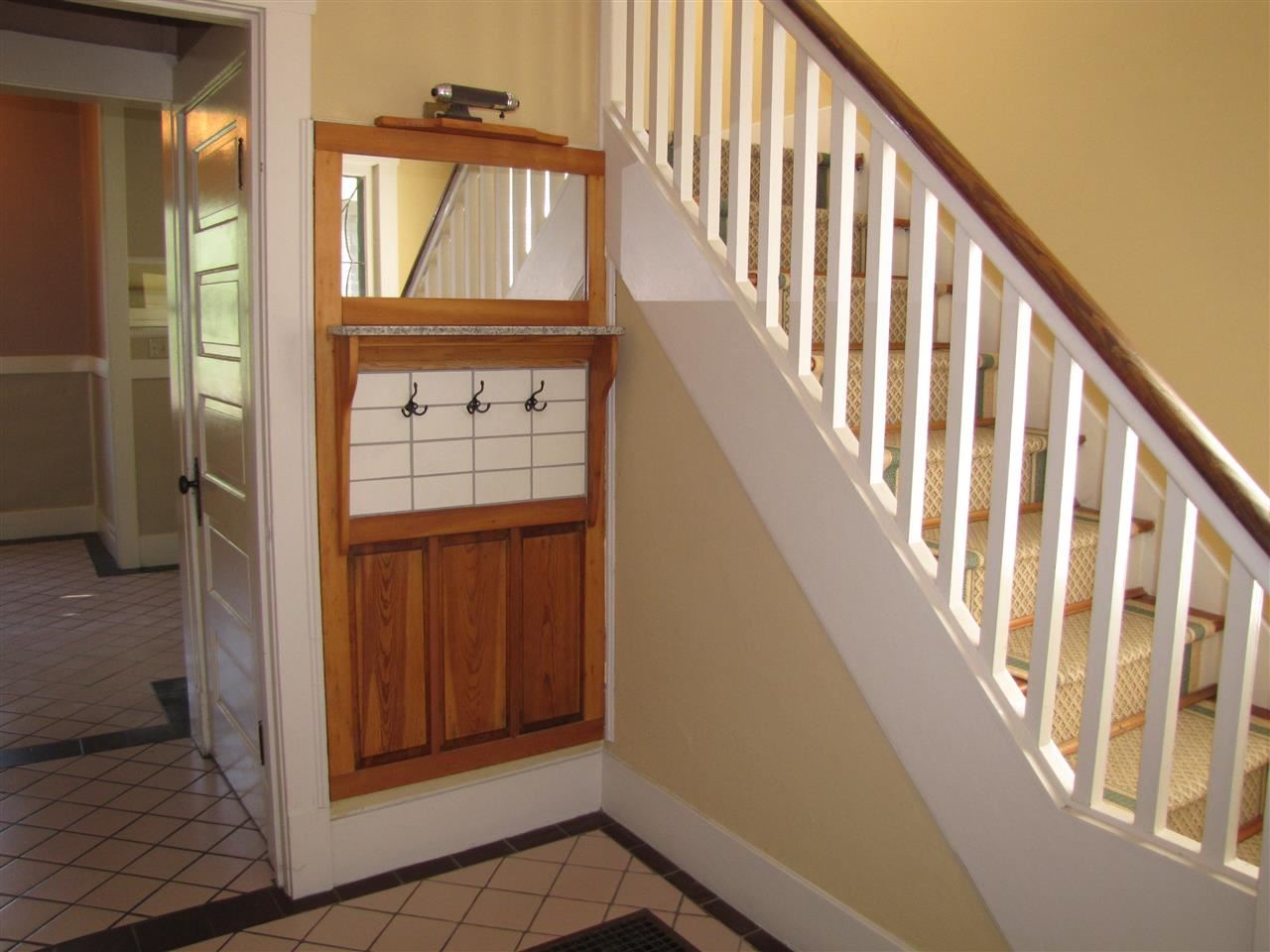 703 E 8th Ave - Photo 3