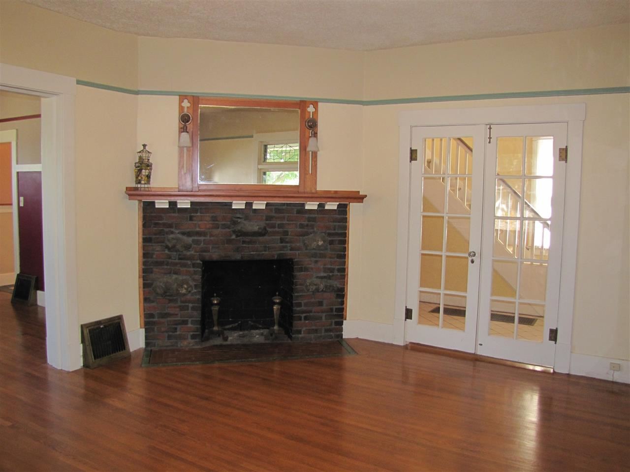 703 E 8th Ave - Photo 4