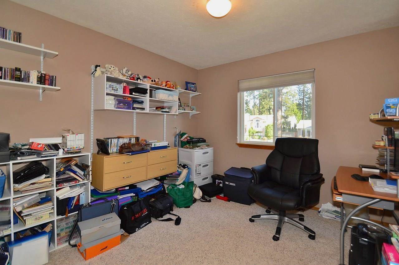 3409 E 47th Ave - Photo 17