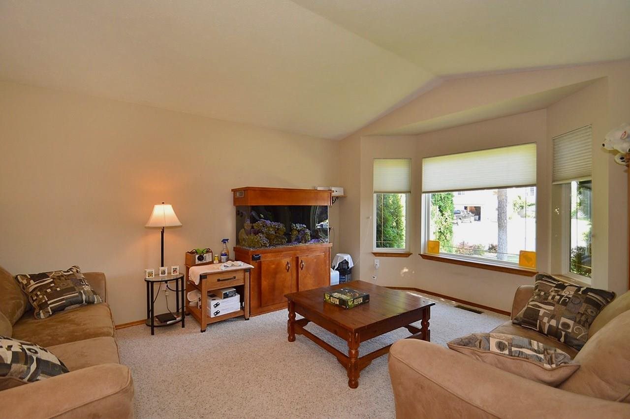 3409 E 47th Ave - Photo 3