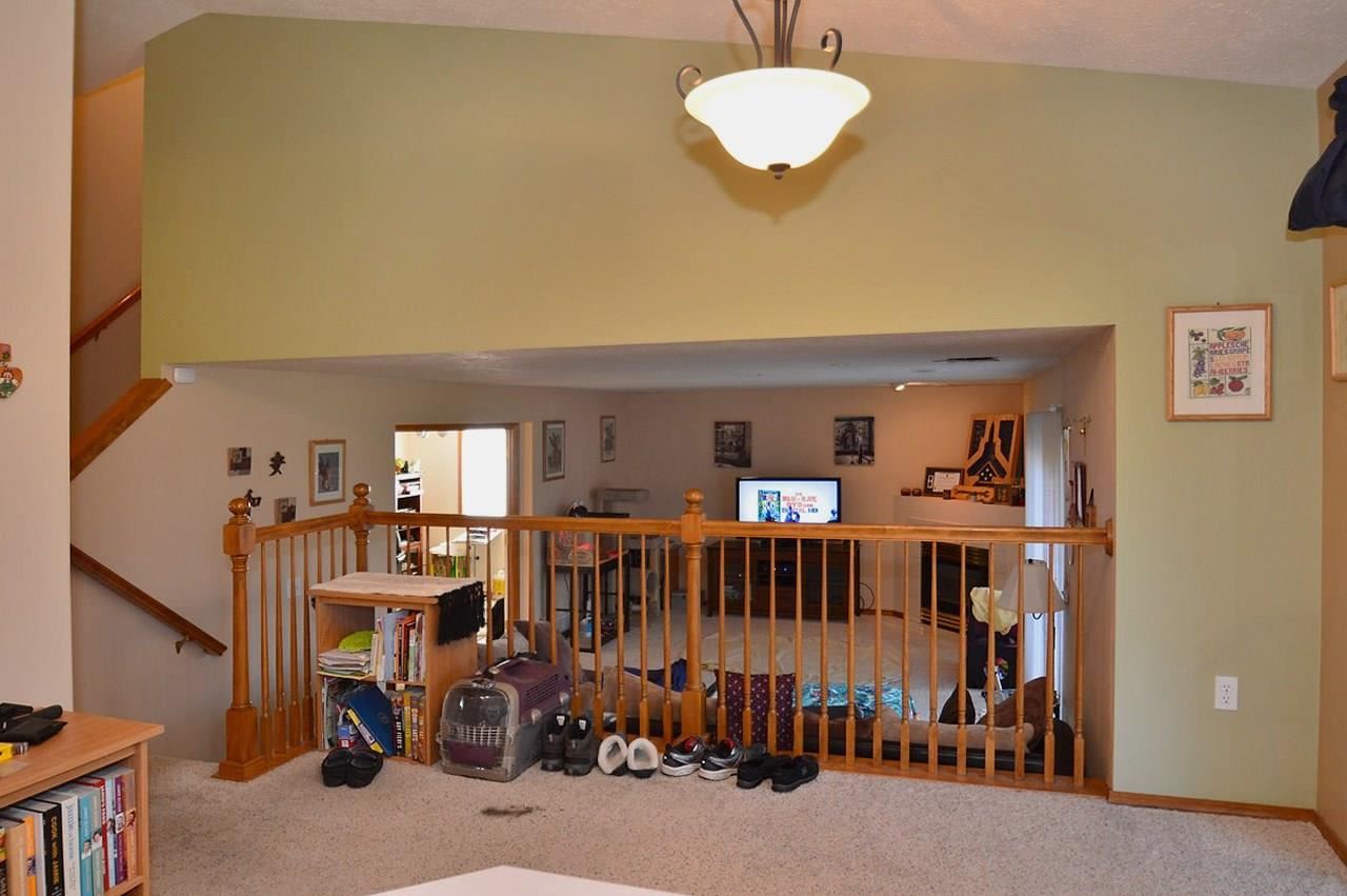 3409 E 47th Ave - Photo 9