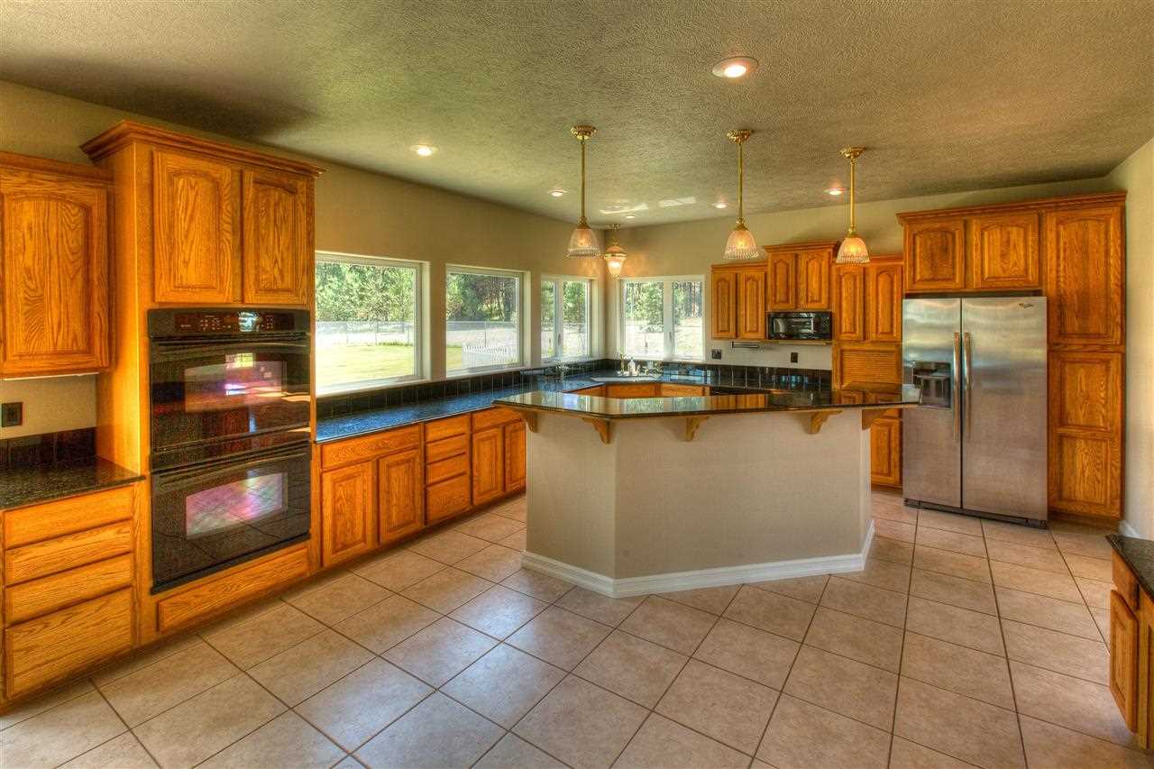 12320 N Indian Trail Rd - Photo 4