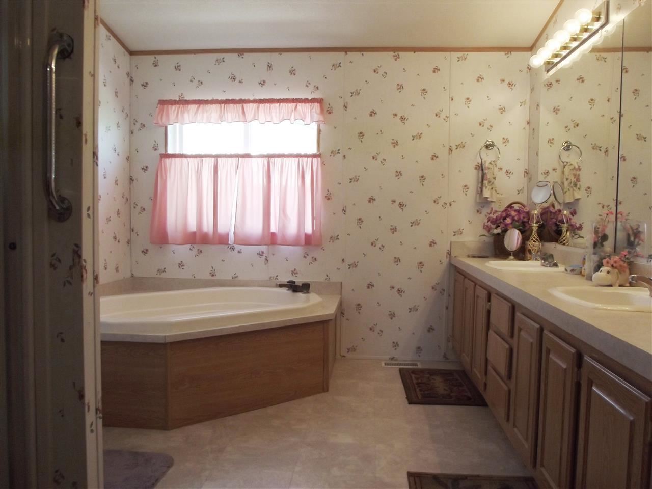16613 E Main Ave - Photo 7