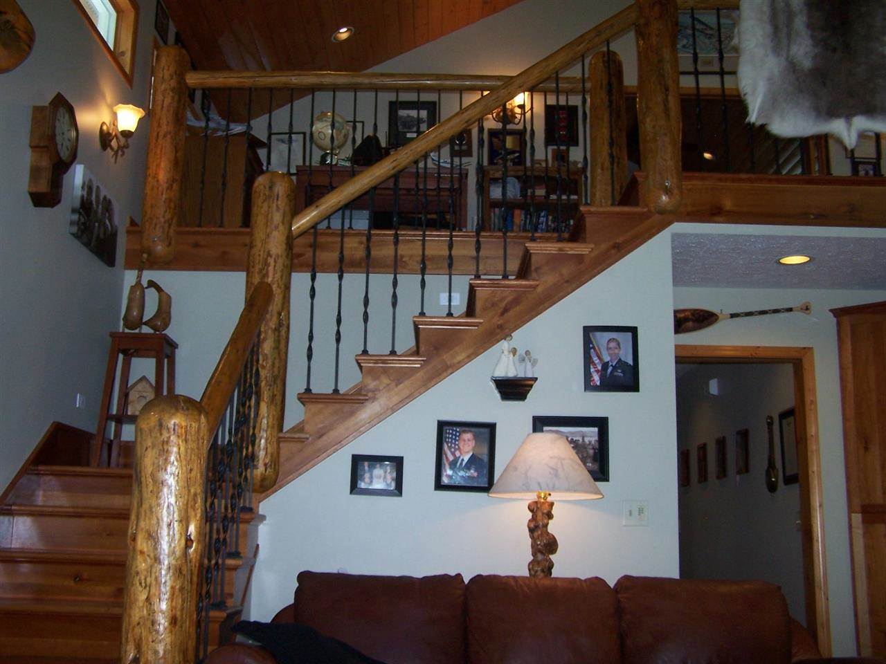 592 DAVIS Rd - Photo 4