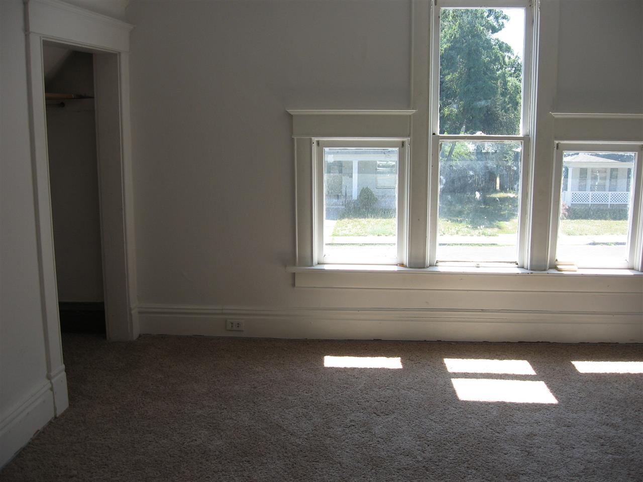1017 E Indiana St - Photo 13