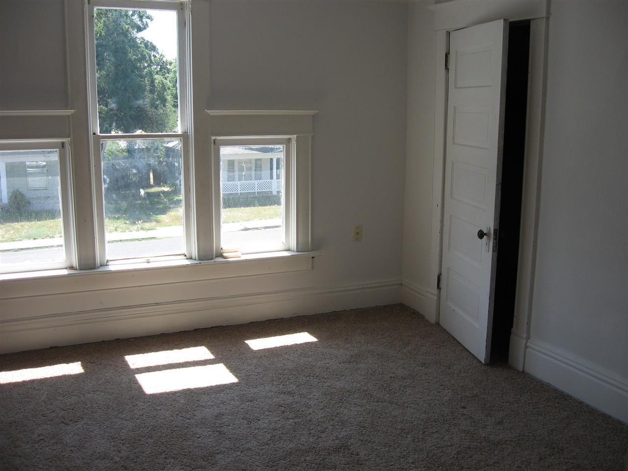 1017 E Indiana St - Photo 14
