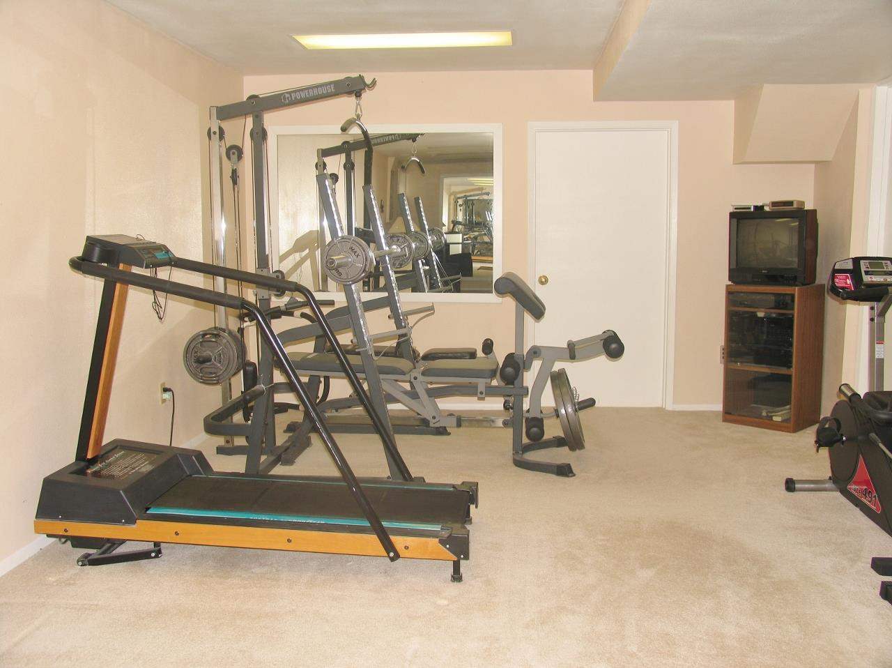 2111 S PINES Rd - Photo 14