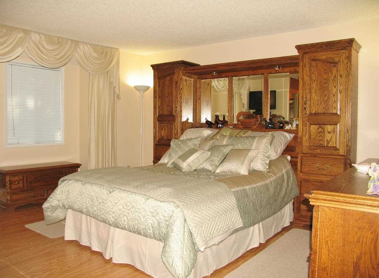 2111 S PINES Rd - Photo 8