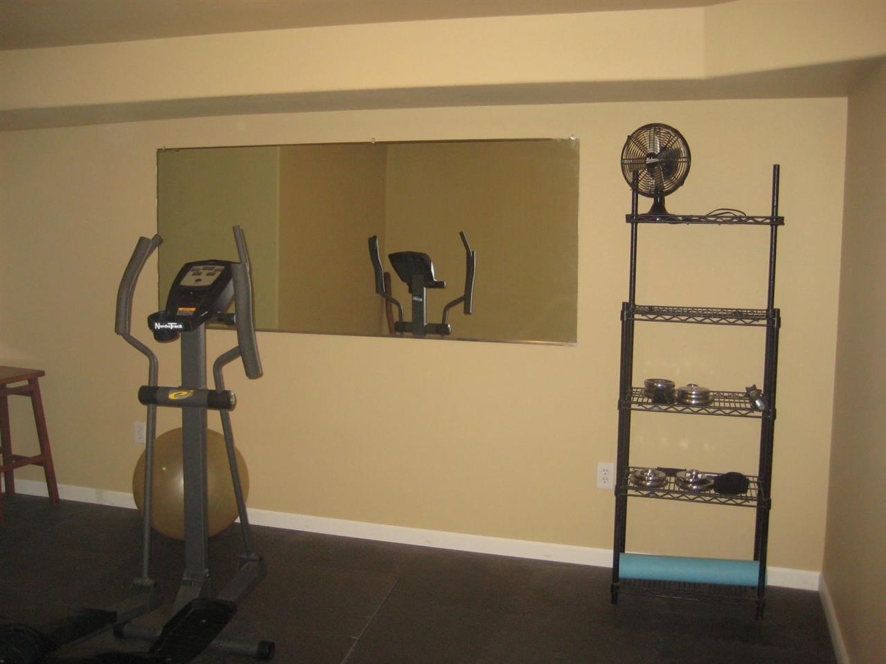 23115 E Broadway Ave - Photo 18
