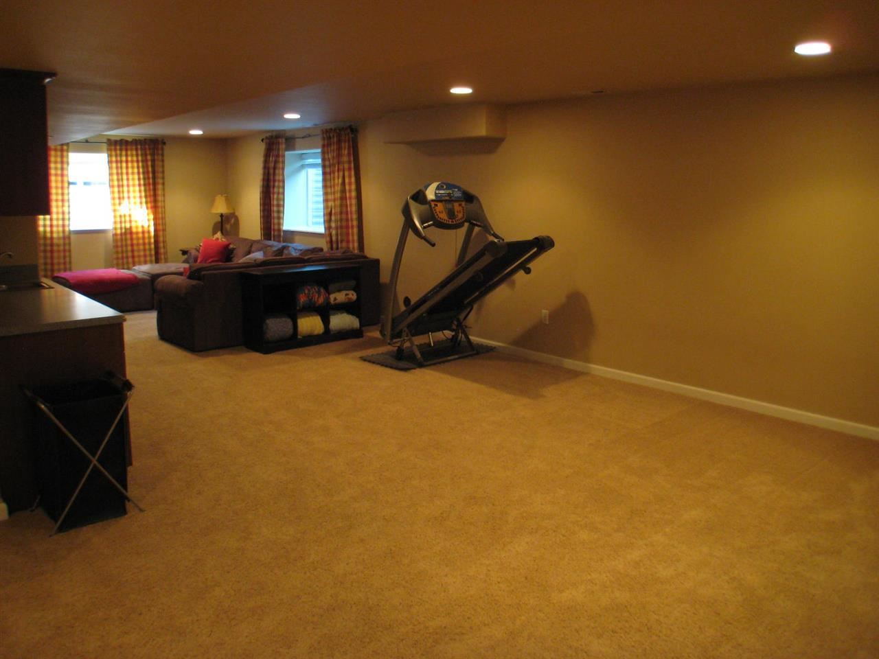 23115 E Broadway Ave - Photo 19