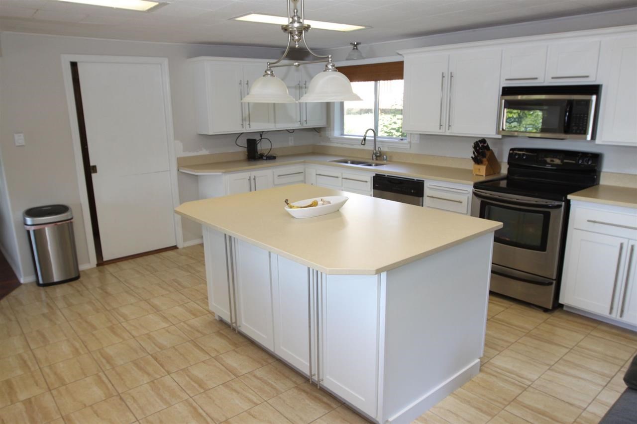 161 Terrace Ave - Photo 3