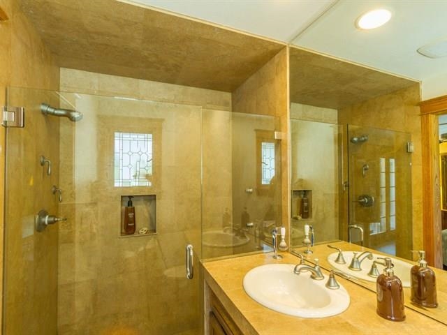 904 W 33rd Ave - Photo 14