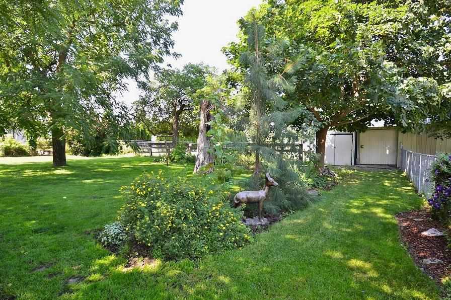 1315 N Greenacres - Photo 20