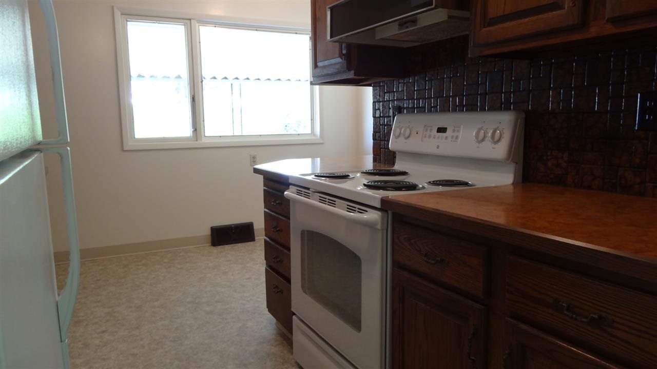 521 S Union - Photo 6