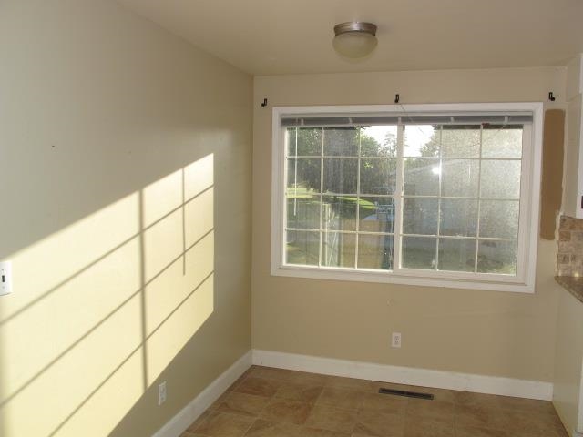 1406 S Skipworth  Road - Photo 7