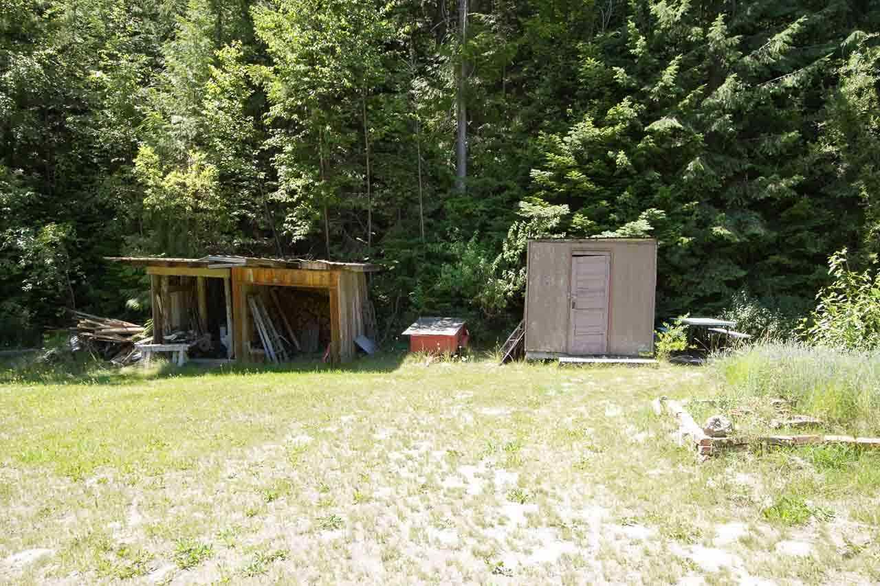 142 Cemetary Rd - Photo 19