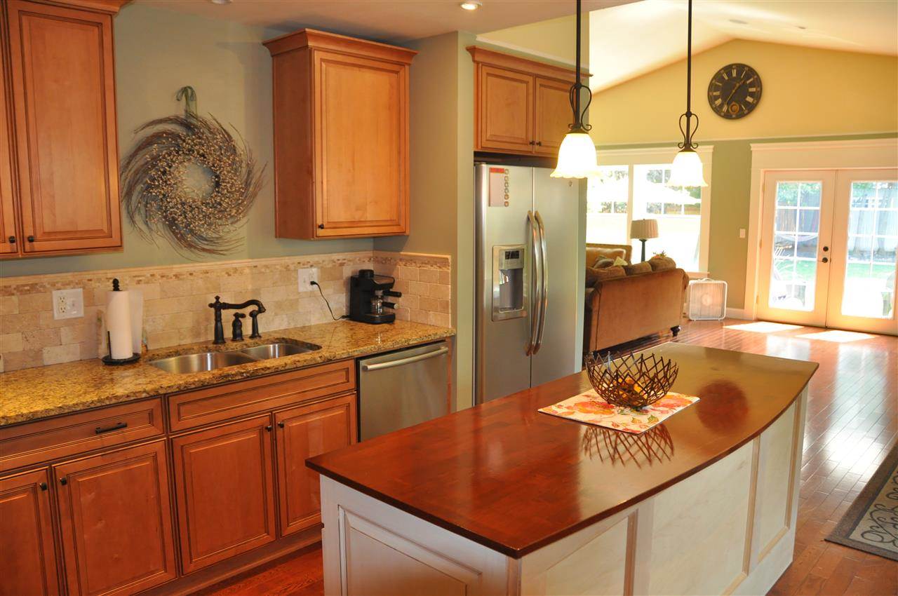37 W 34th Ave - Photo 8