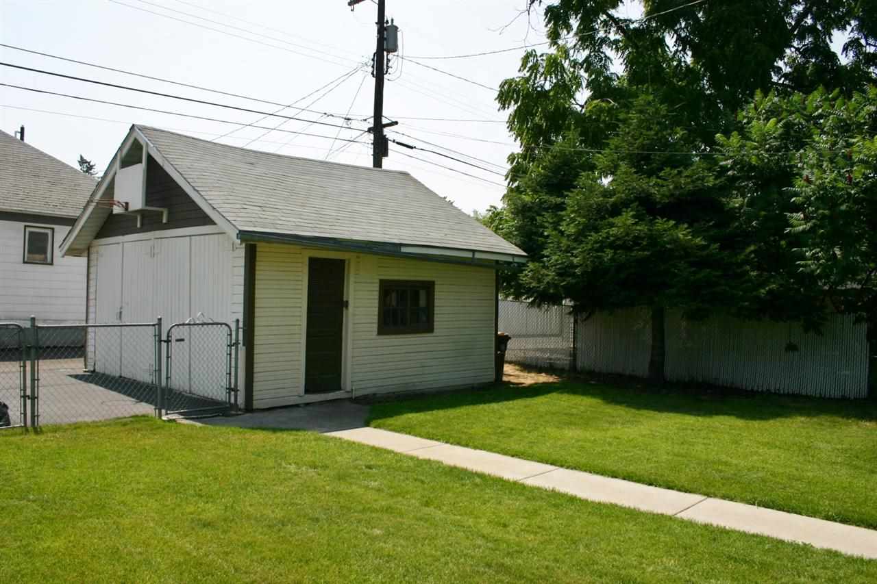 1301 W Montgomery Ave - Photo 20