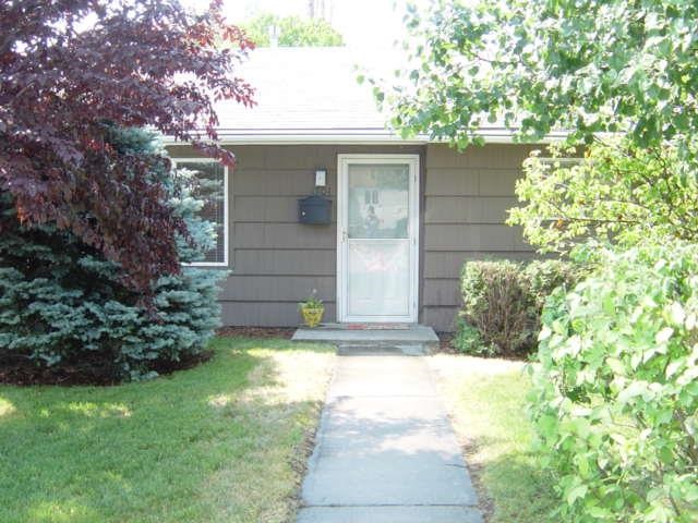 1504 E Rowan Ave - Photo 2
