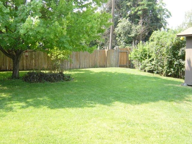 1504 E Rowan Ave - Photo 4