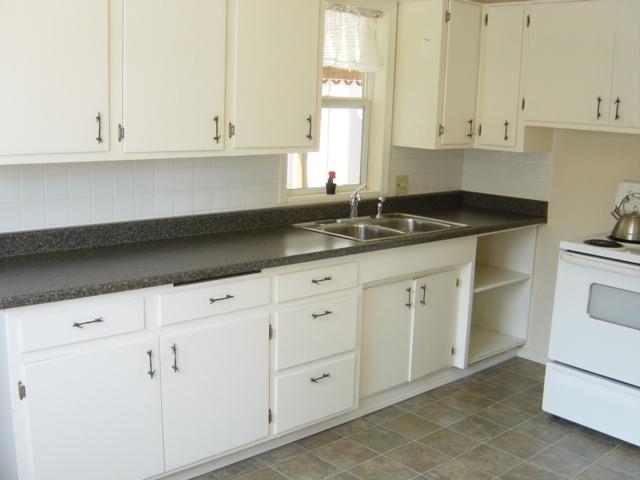1504 E Rowan Ave - Photo 9
