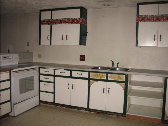 11226 E 33rd Ave - Photo 12