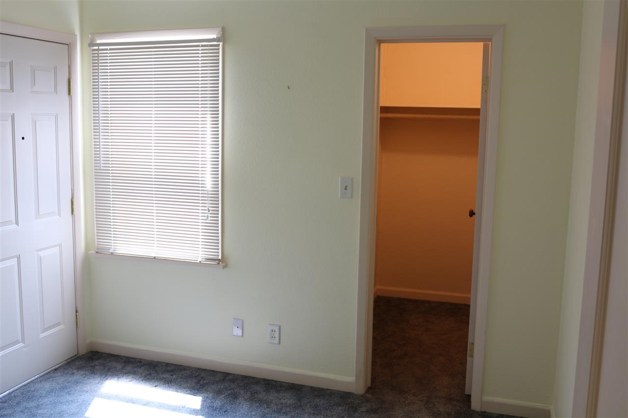 3612 N Edgerton Rd - Photo 12