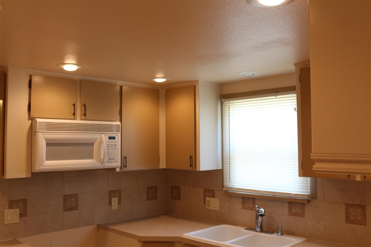 3612 N Edgerton Rd - Photo 4