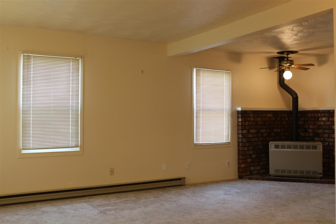 3612 N Edgerton Rd - Photo 6