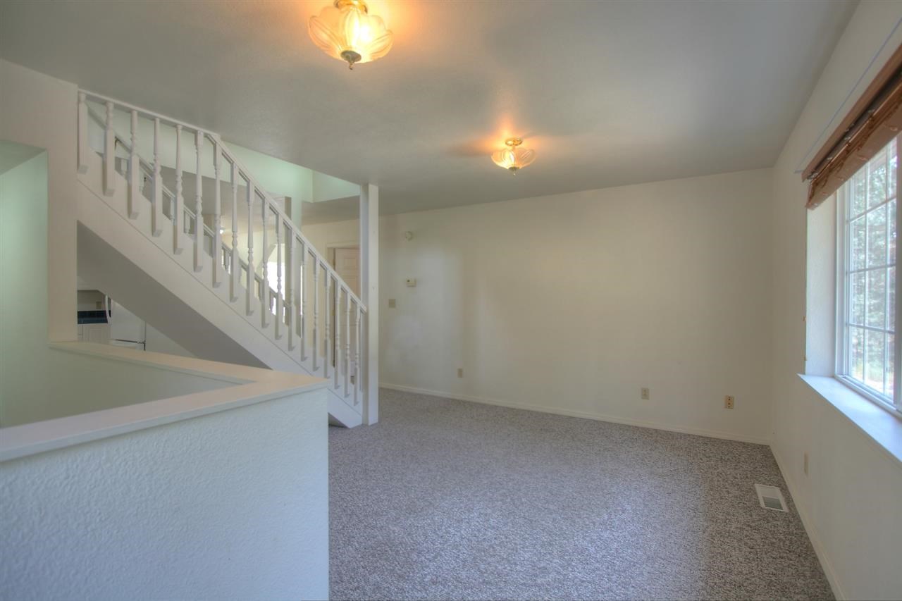 6344 Rocky Pines Way - Photo 5