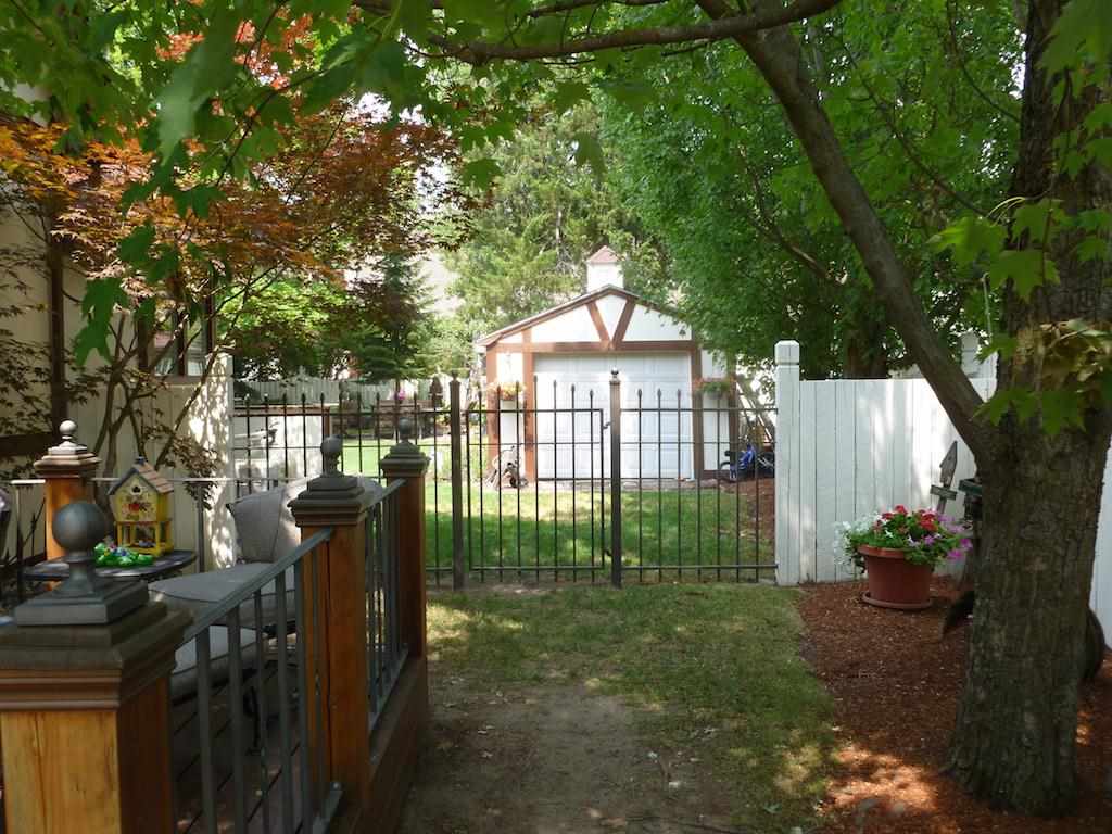 2920 W Sherwood Ave - Photo 15