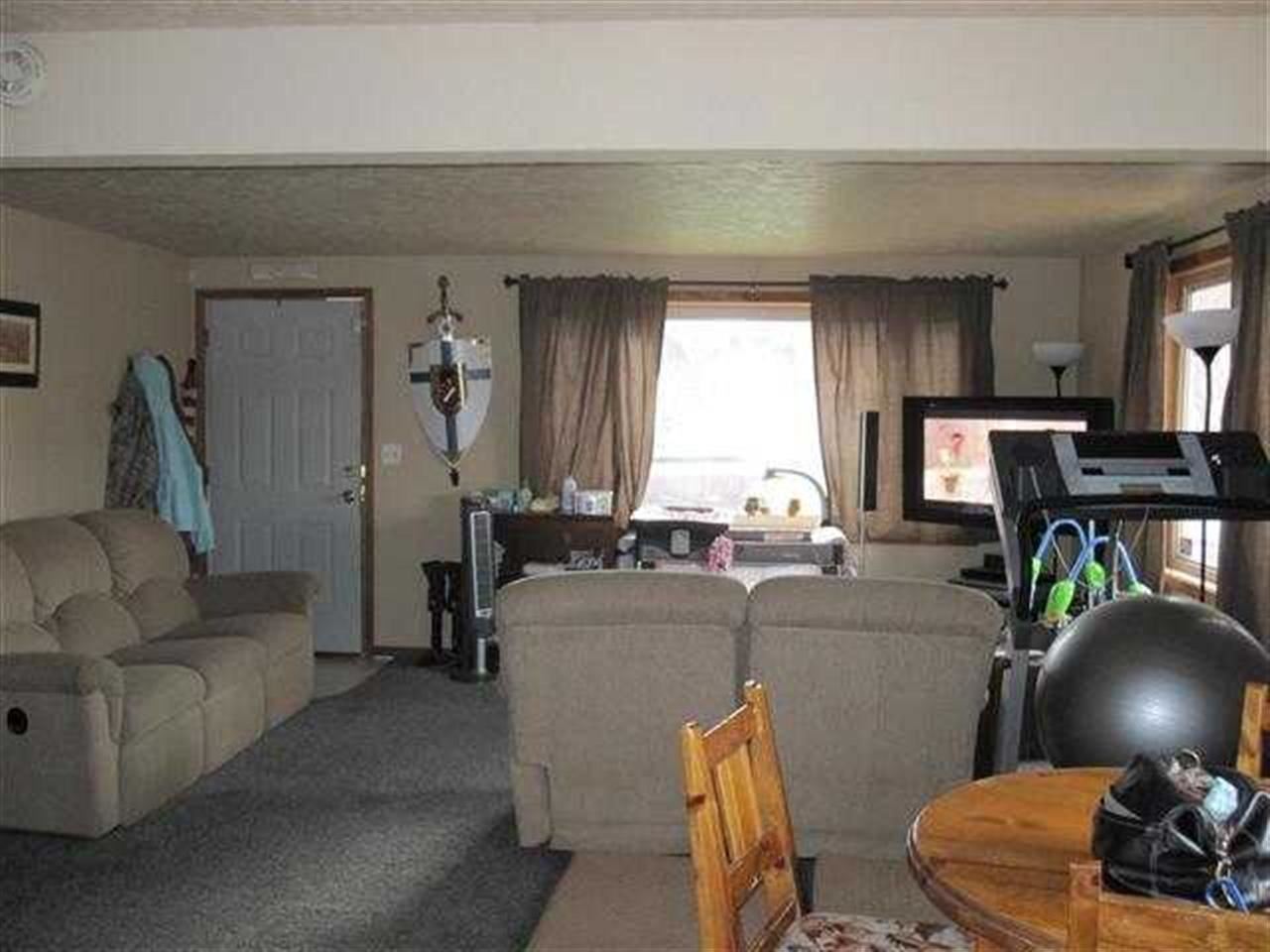 7315 E 10th Ave - Photo 3