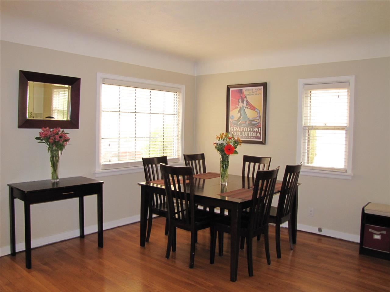 533 E Hoffman Ave - Photo 3