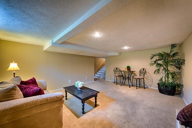 1435 W 17TH St - Photo 12