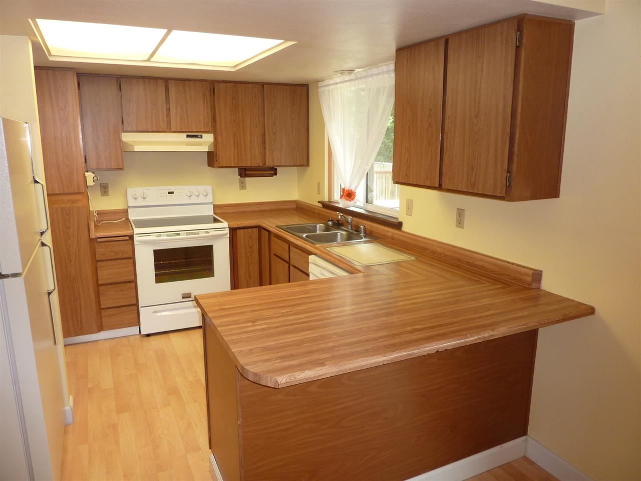 122 E HOUGHTON Ave - Photo 5