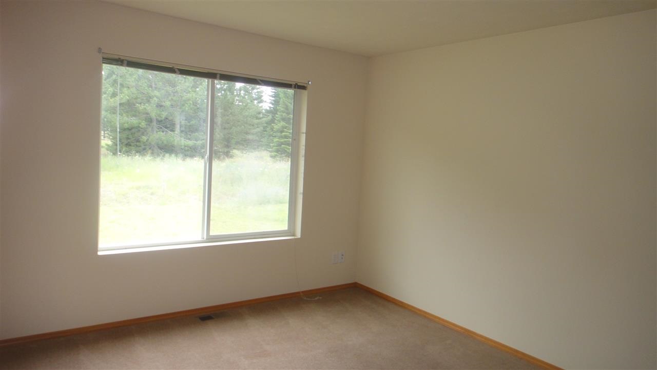 3310 Meadow Glen - Photo 11