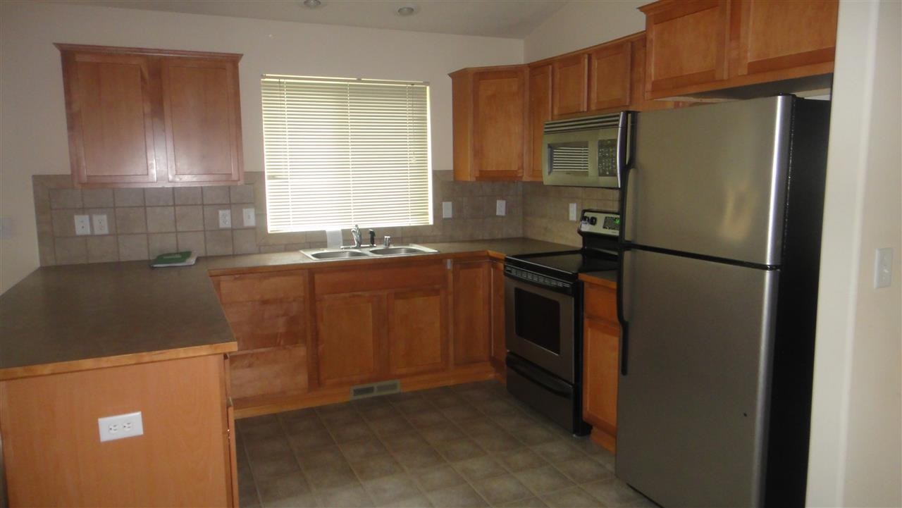 3310 Meadow Glen - Photo 8