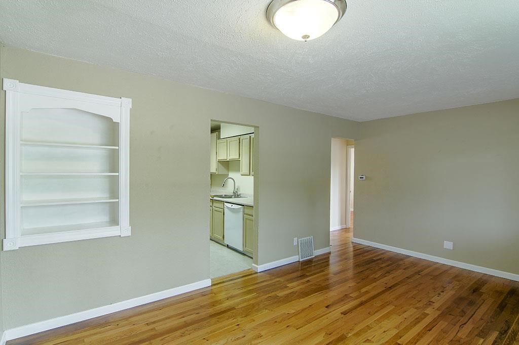 3703 E Carlisle Avenue - Photo 3
