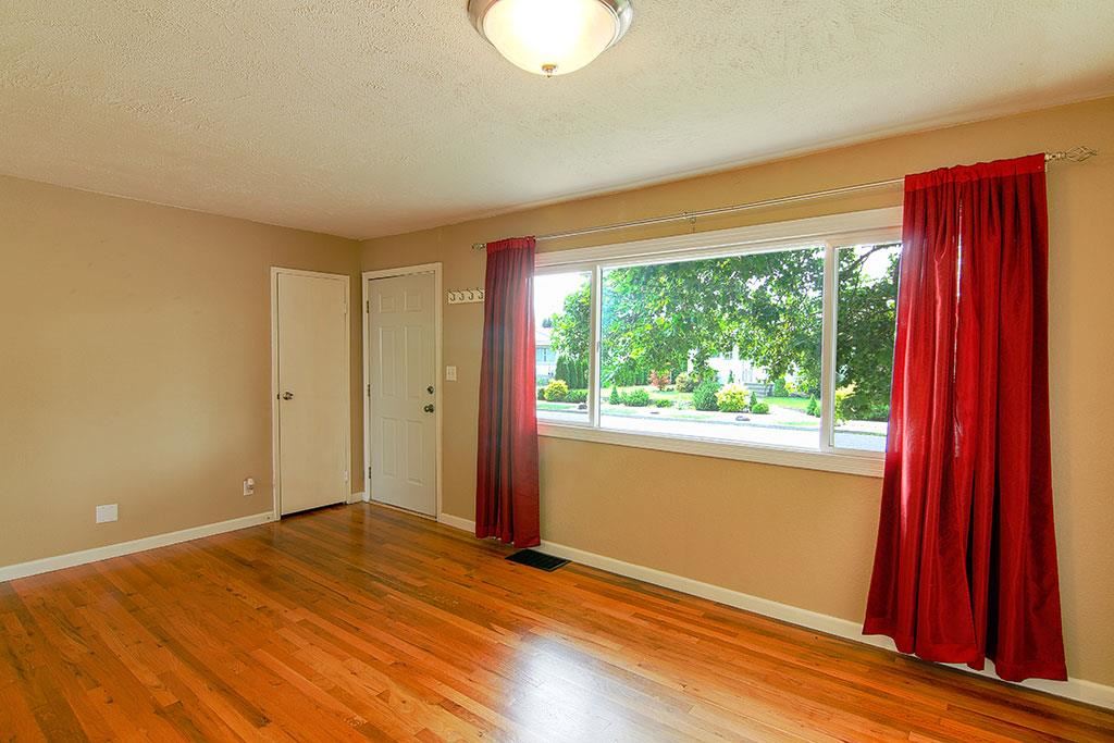 3703 E Carlisle Avenue - Photo 4